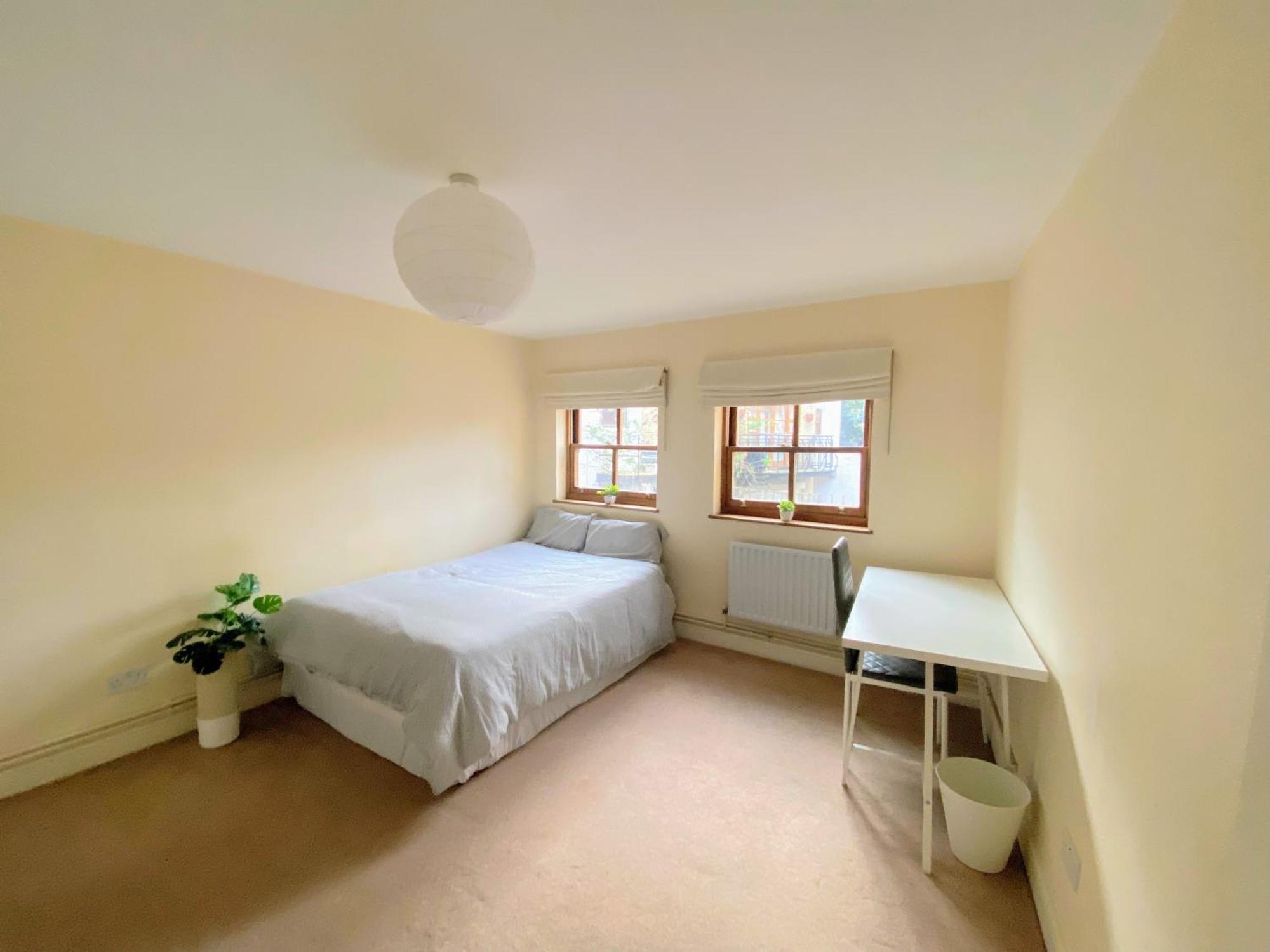 Alloggio in famiglia Cozy Double Next To Putney Bridge And High Street Londra